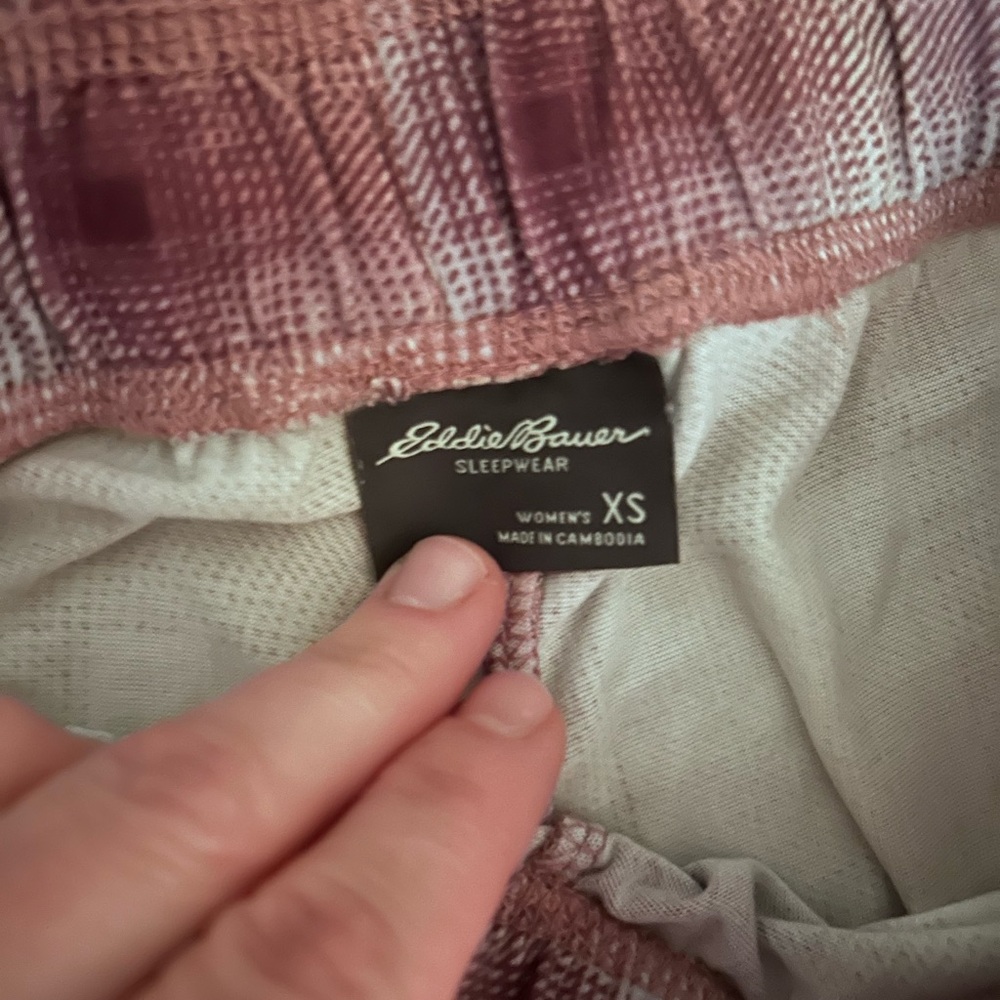 Pajama set. - Picture 3 of 3